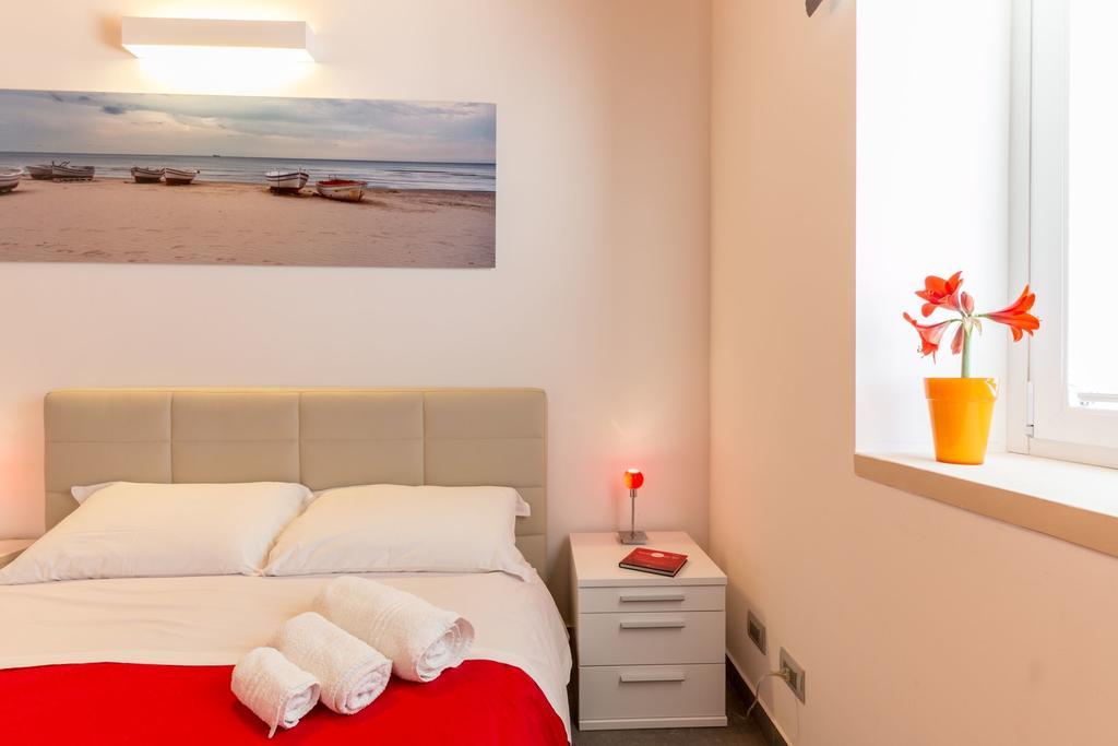 B&B Bianco E Blu มารีนาดีรากูซา ห้อง รูปภาพ