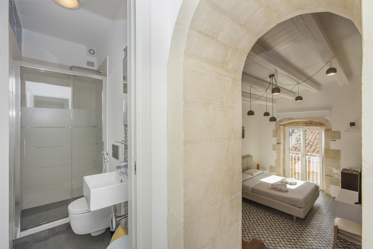 B&B Bianco E Blu มารีนาดีรากูซา ภายนอก รูปภาพ